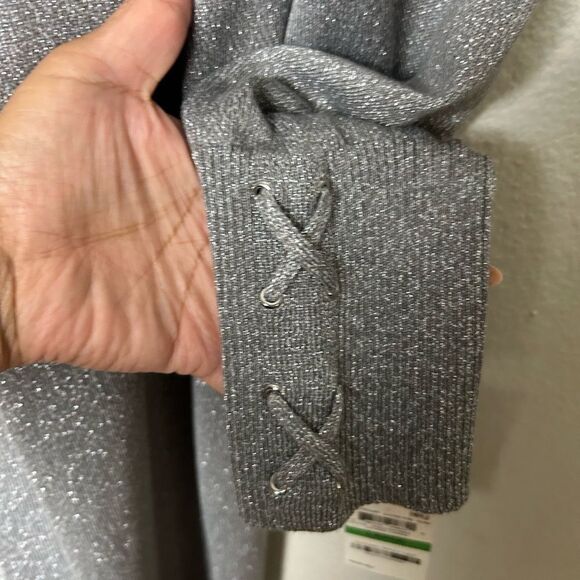 NWT JM COLLECTION Women’s Silver open shimmer duster with laced cuff Size LG - Picture 4 of 5